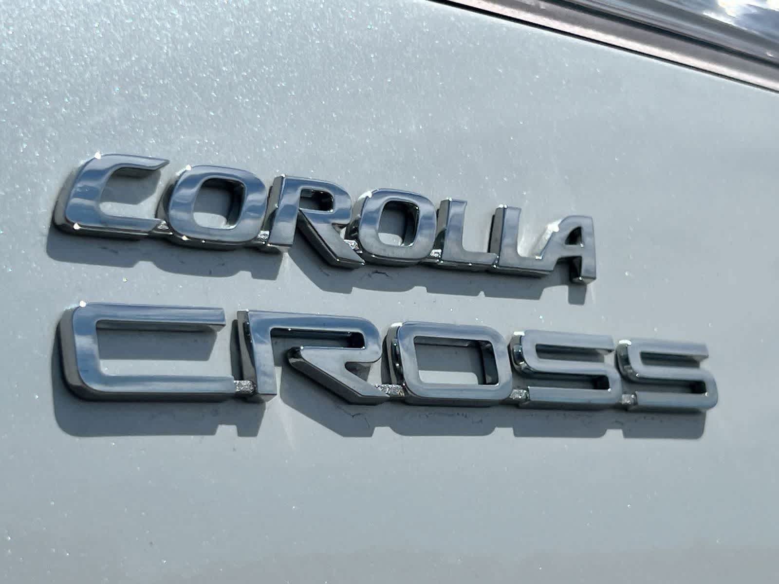 Used 2024 Toyota Corolla Cross LE FWD image 13