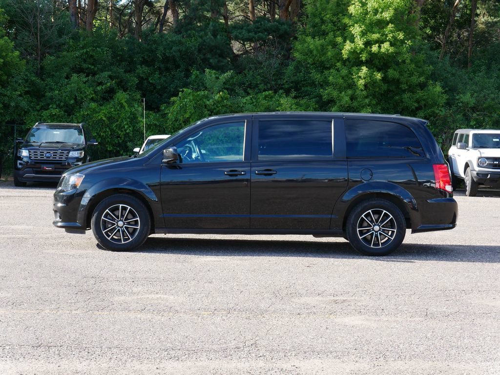 Used 2019 Dodge Grand Caravan SXT w/ Driver Convenience Group FWD image 5