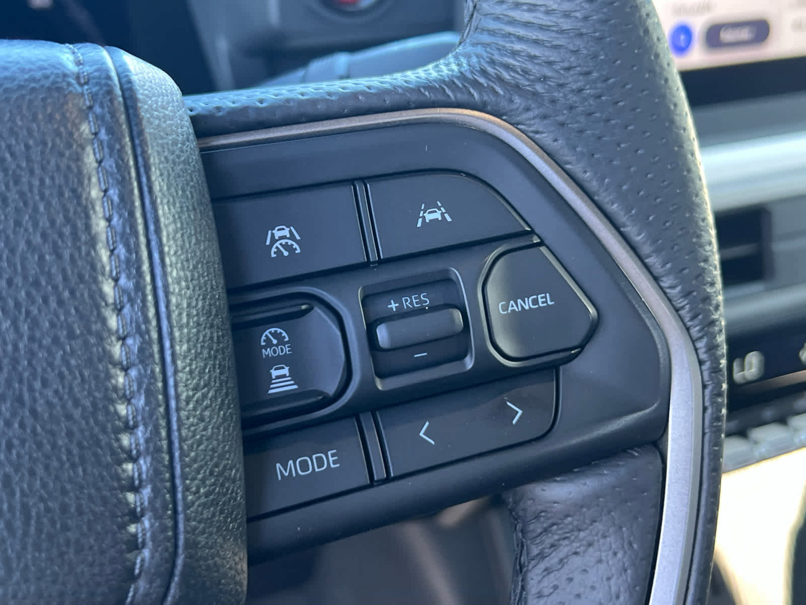 Used 2024 Toyota Tacoma TRD Off-Road image 32