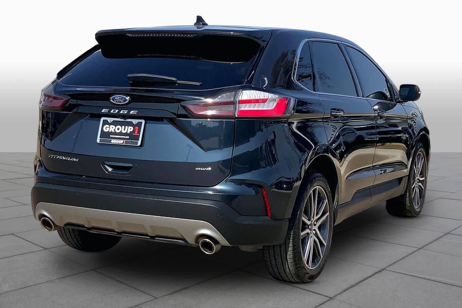 Certified 2024 Ford Edge Titanium AWD/4WD image 13