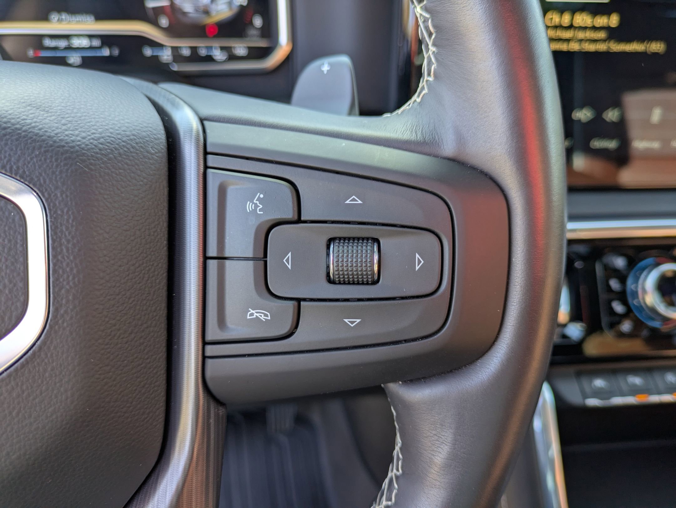 Used 2024 GMC Sierra 1500 Denali Ultimate image 20