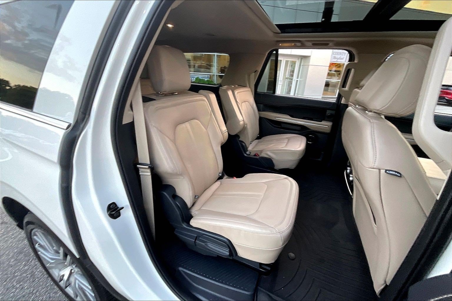 Certified 2024 Ford Expedition Max Limited w/ Excursion Package AWD/4WD image 26