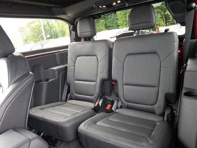 Certified 2025 Ford Bronco Badlands w/ Sasquatch Package AWD/4WD image 10