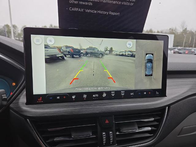 Certified 2023 Ford Escape Platinum w/ Premium Technology Package image 18