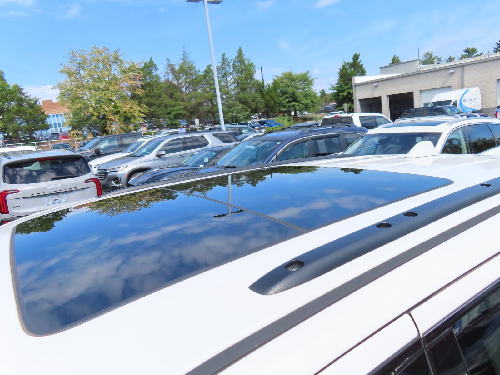 Used 2020 Jeep Grand Cherokee SRT w/ Trailer Tow Group IV AWD/4WD image 11