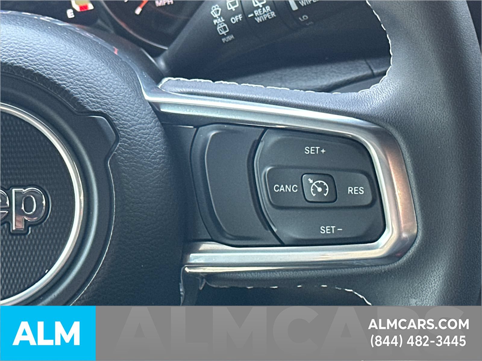 Used 2023 Jeep Wrangler Unlimited Sahara AWD/4WD image 29
