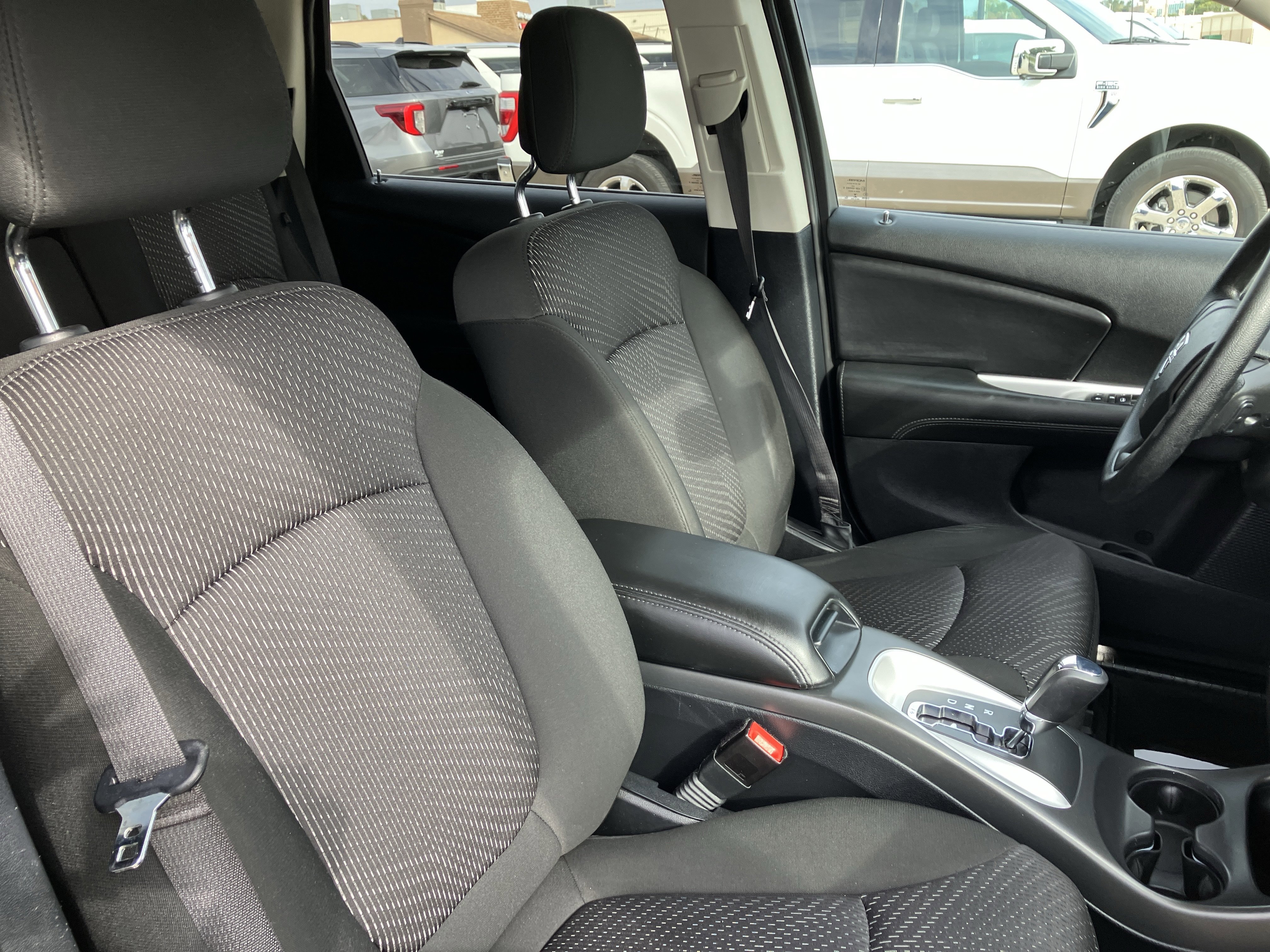 Used 2020 Dodge Journey SE image 20