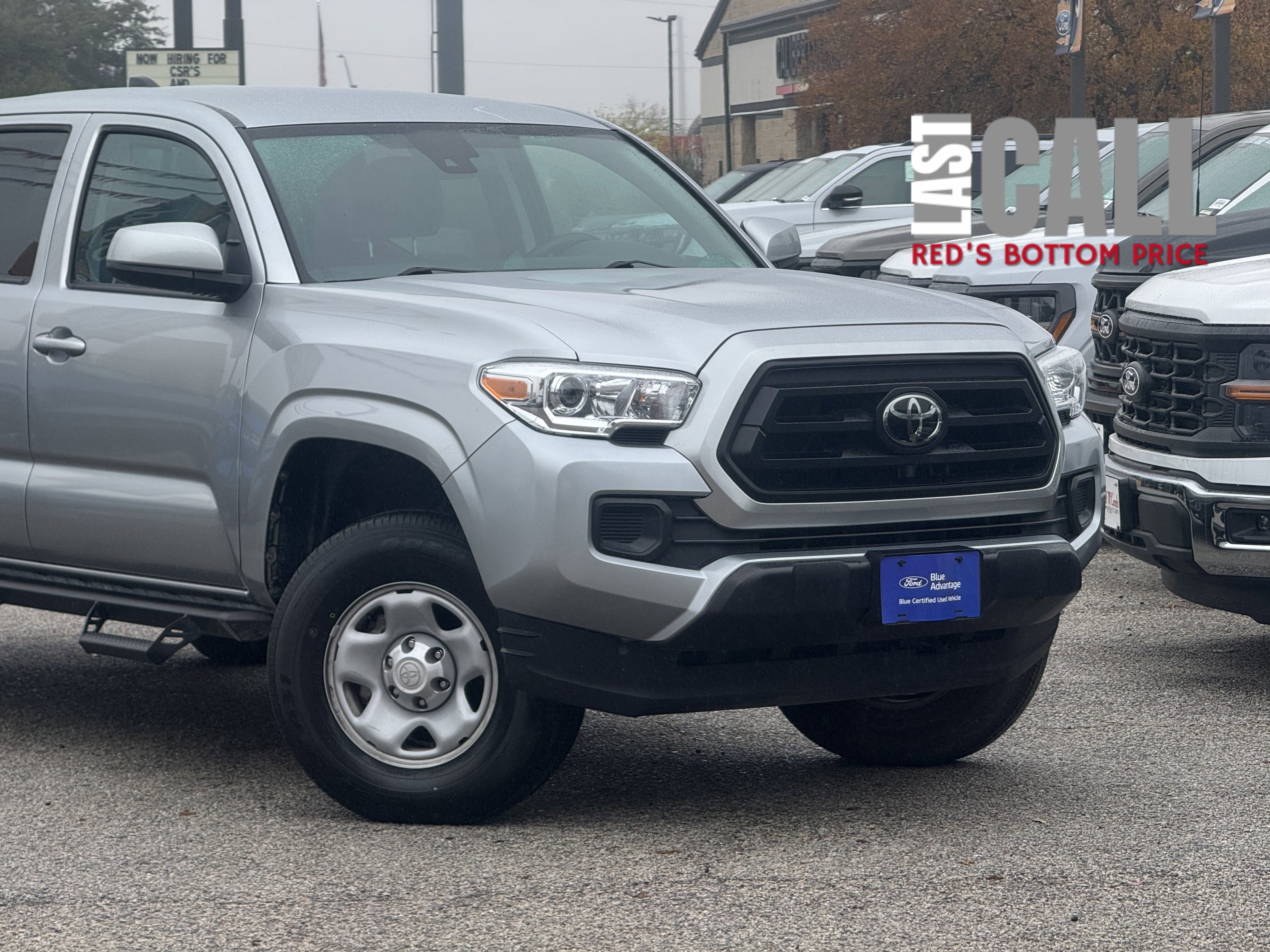 Used 2023 Toyota Tacoma SR image 2