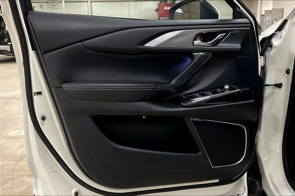 Used 2023 MAZDA CX-9 Grand Touring image 22