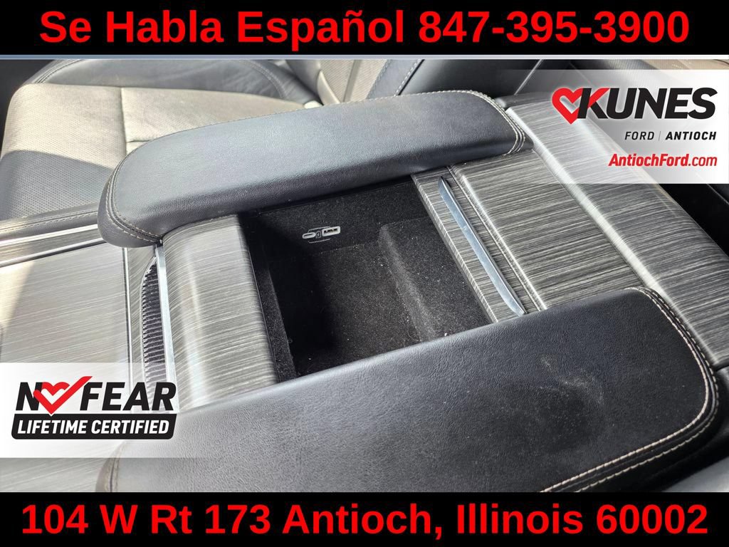 Used 2024 Jeep Wagoneer L Series II w/ Flexible Seating Group AWD/4WD image 50