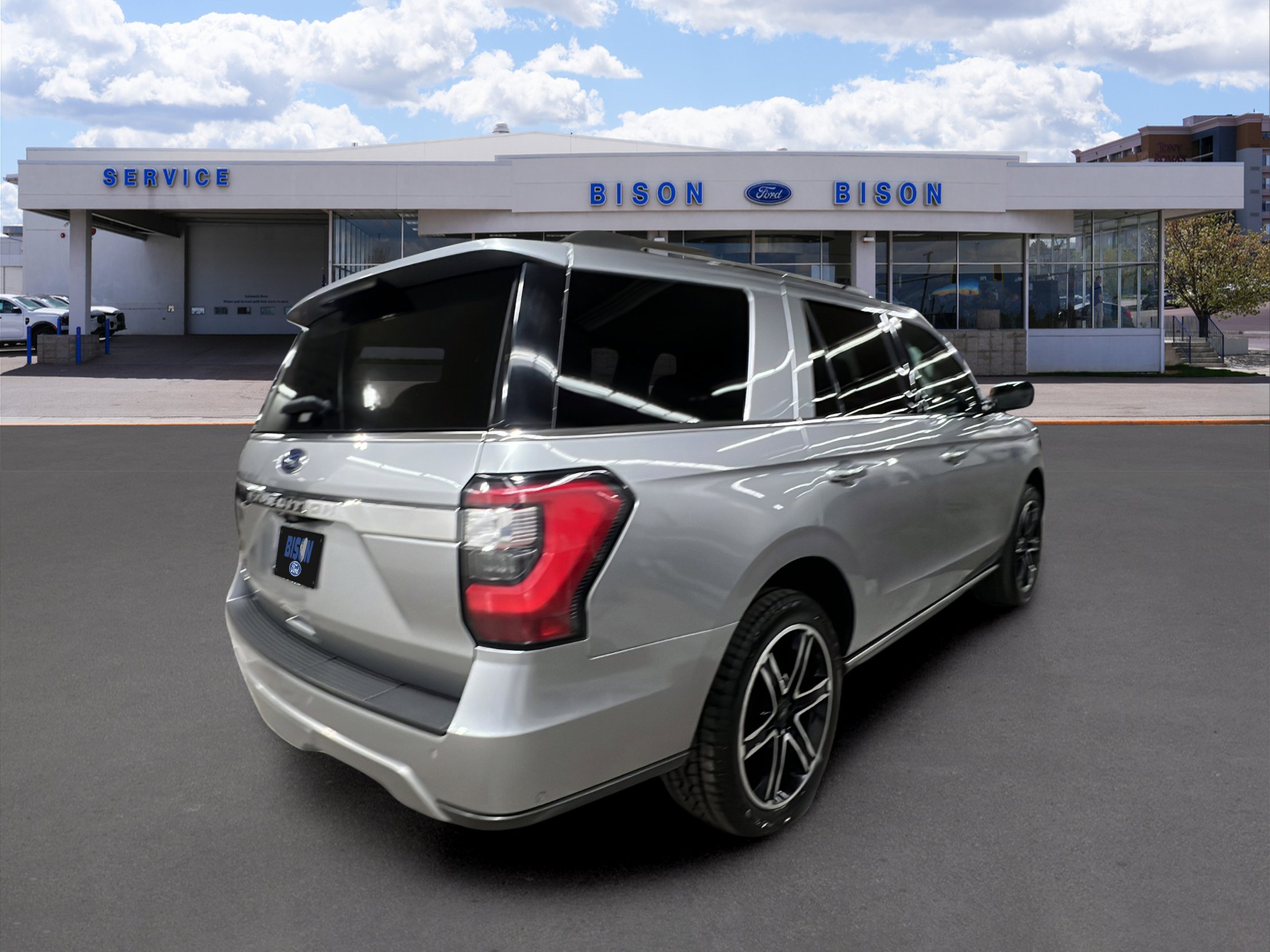 Certified 2021 Ford Expedition Limited image 3