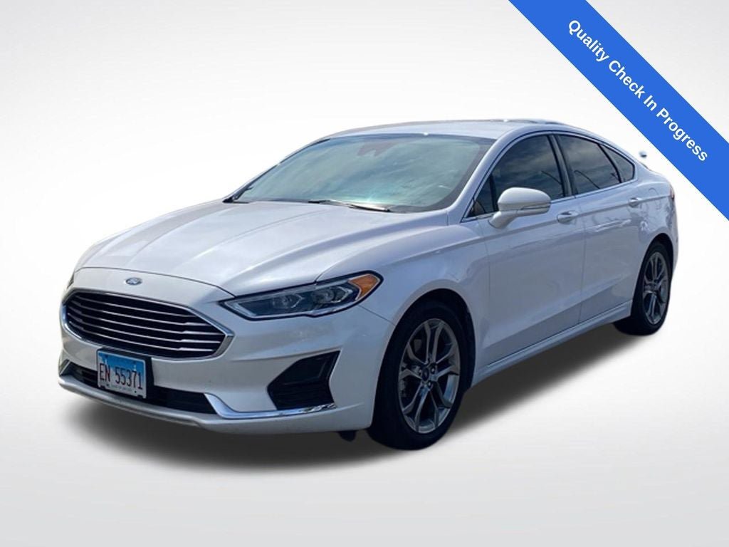 Certified 2019 Ford Fusion SEL FWD image 1