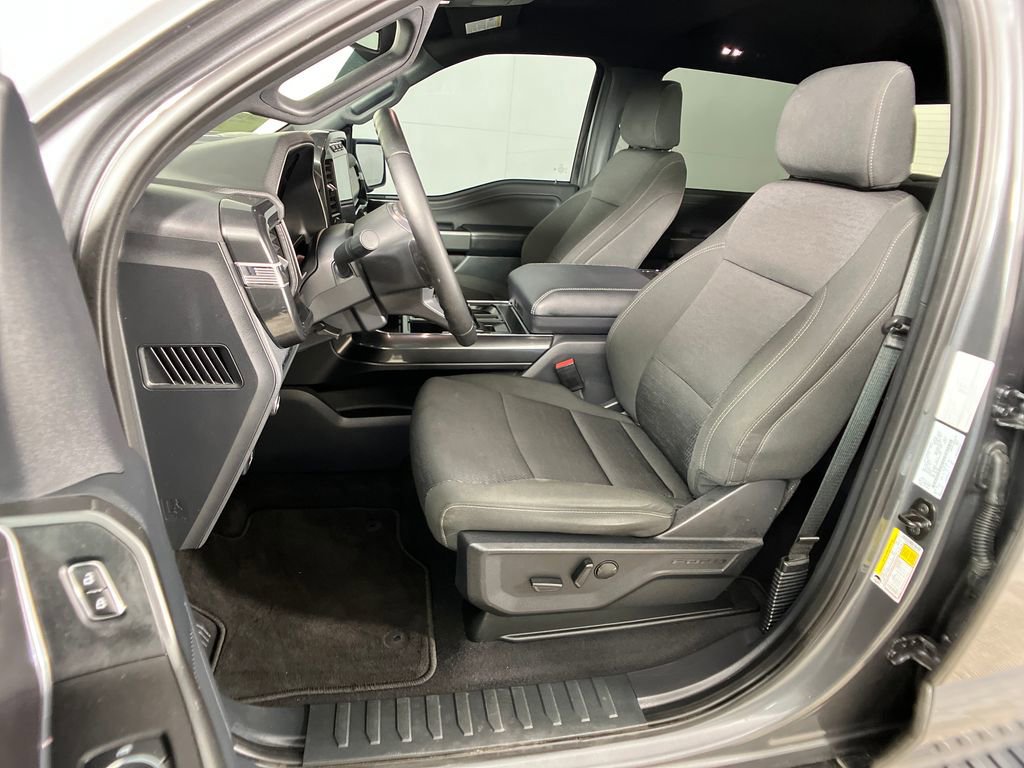 Certified 2023 Ford F150 XLT w/ Equipment Group 302A High image 30