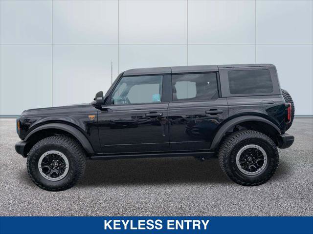 Certified 2023 Ford Bronco Badlands AWD/4WD image 2