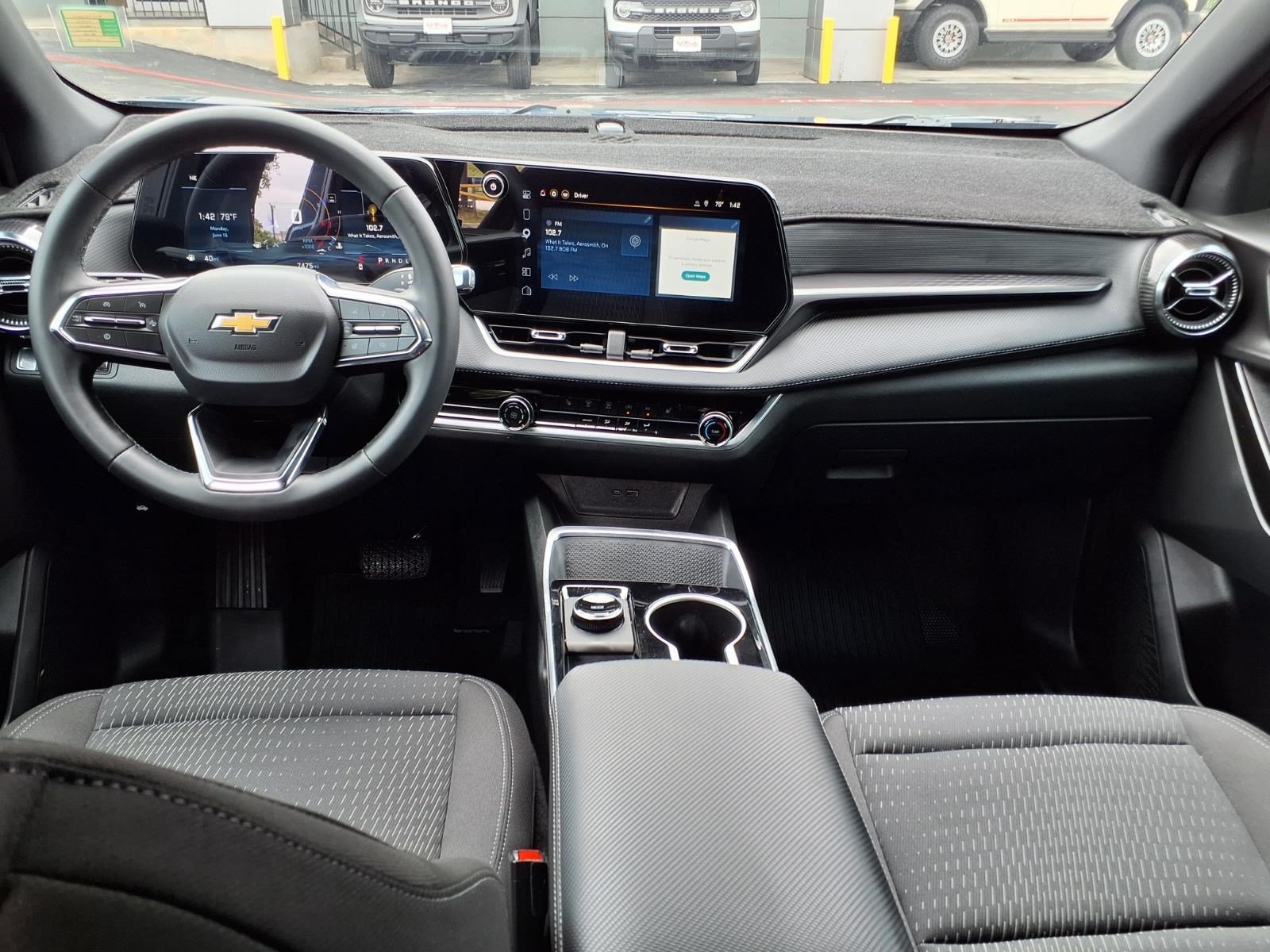 Used 2026 Chevrolet Equinox LT FWD image 13