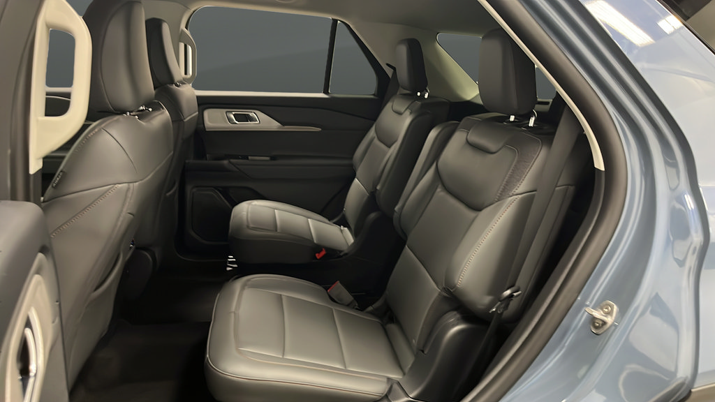 Certified 2026 Ford Explorer Active w/ Active Comfort Package AWD/4WD image 23