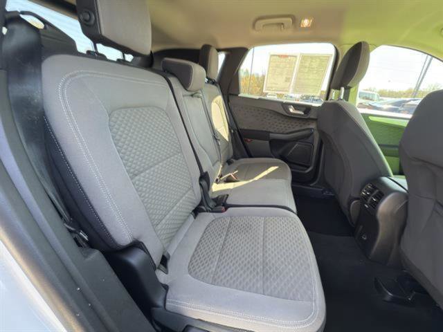 Certified 2020 Ford Escape SE image 28