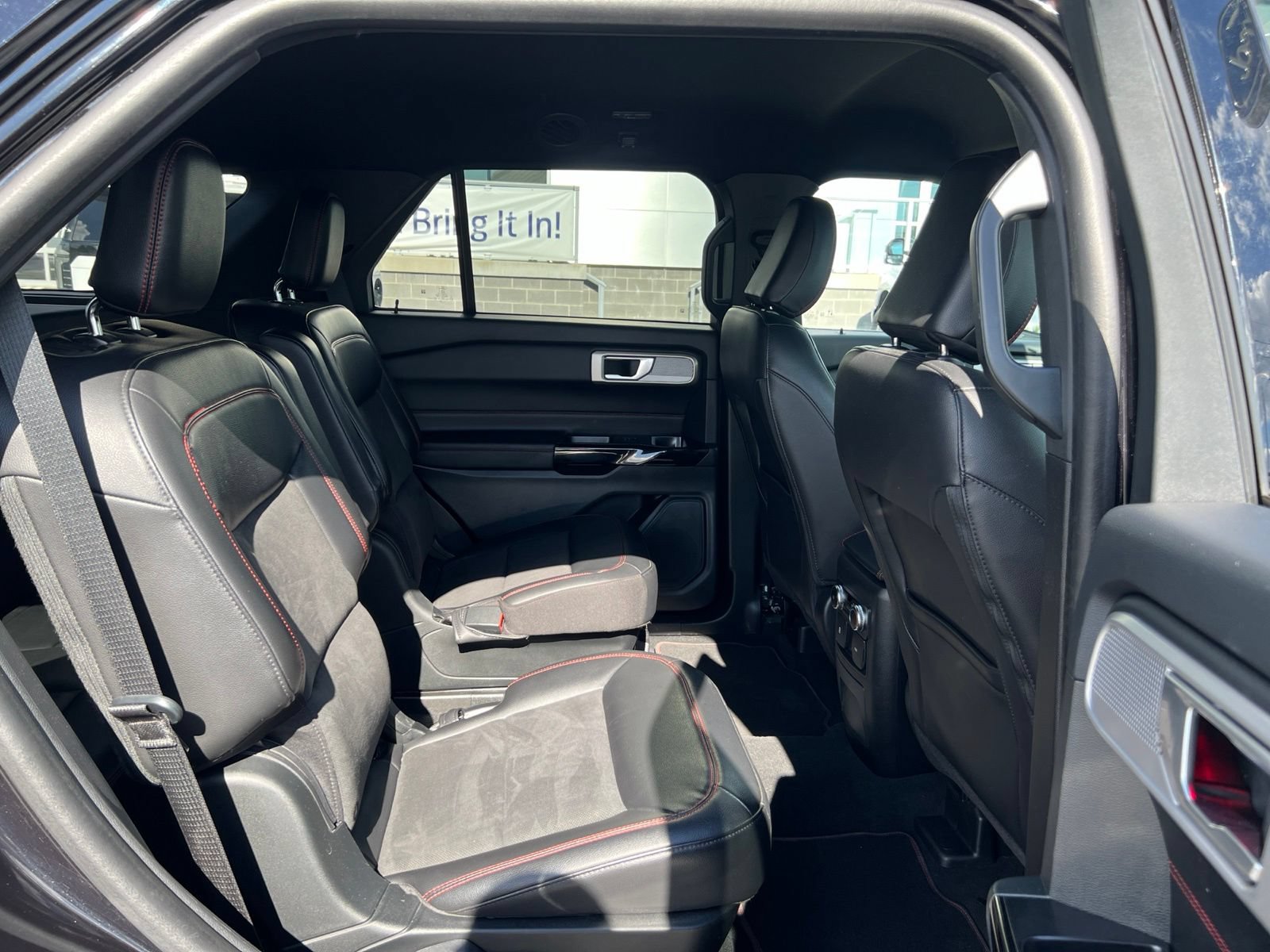 Certified 2023 Ford Explorer ST-Line AWD/4WD image 48