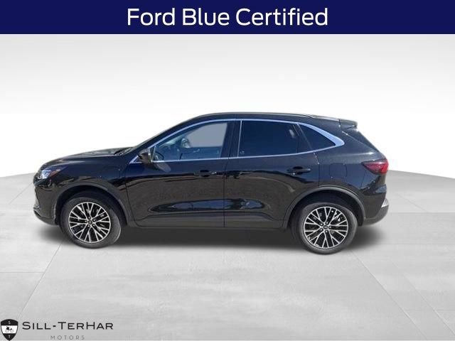 Certified 2026 Ford Escape SE FWD image 1
