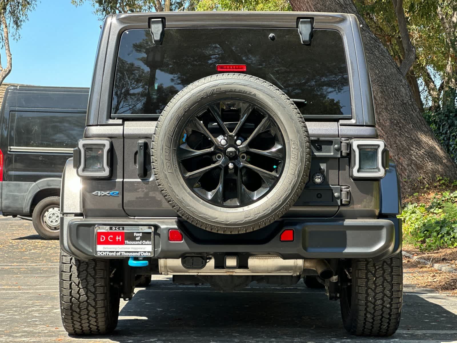 Used 2022 Jeep Wrangler Unlimited Sahara AWD/4WD image 7