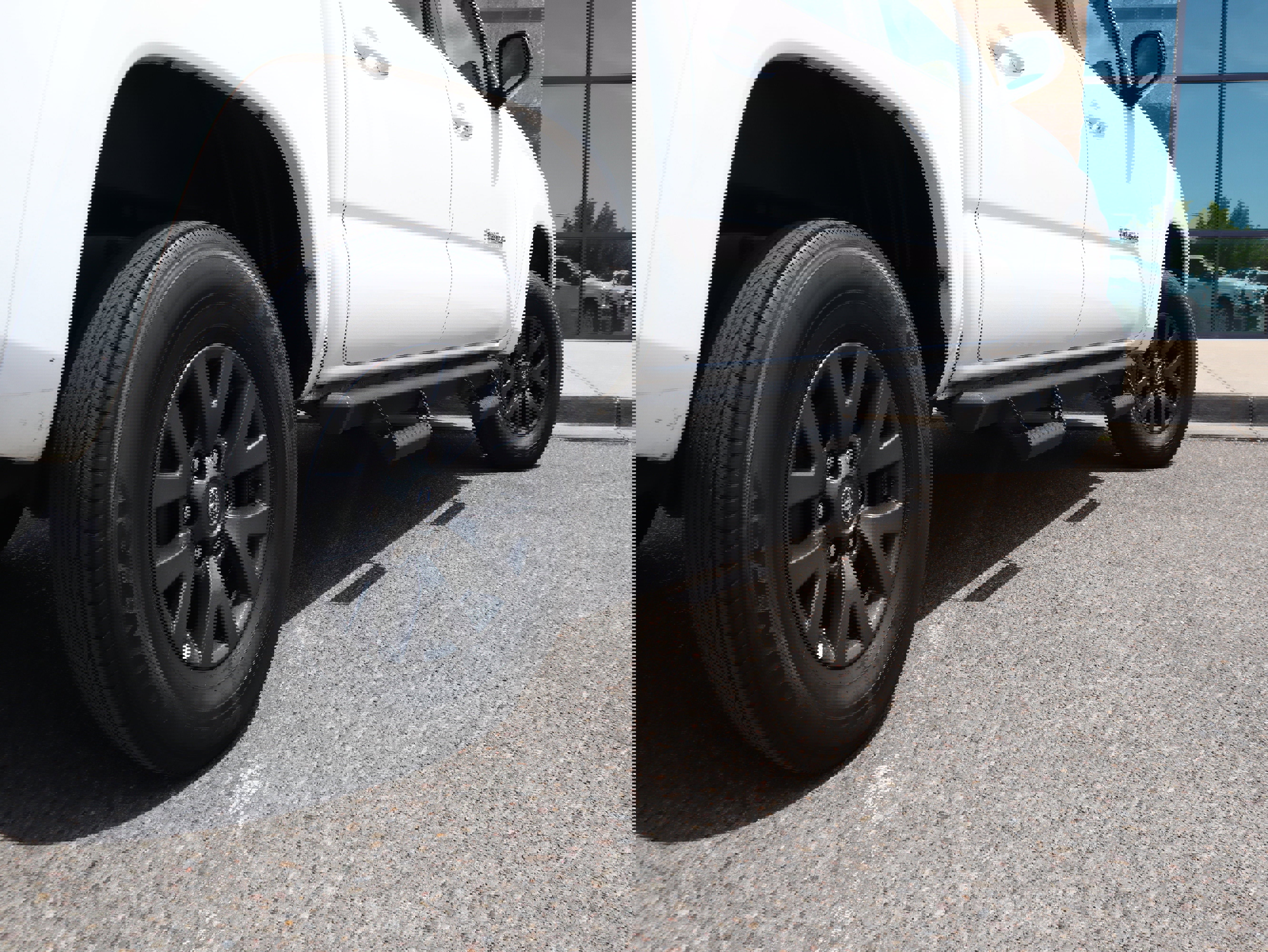 Used 2023 Toyota Tacoma SR5 RWD image 6