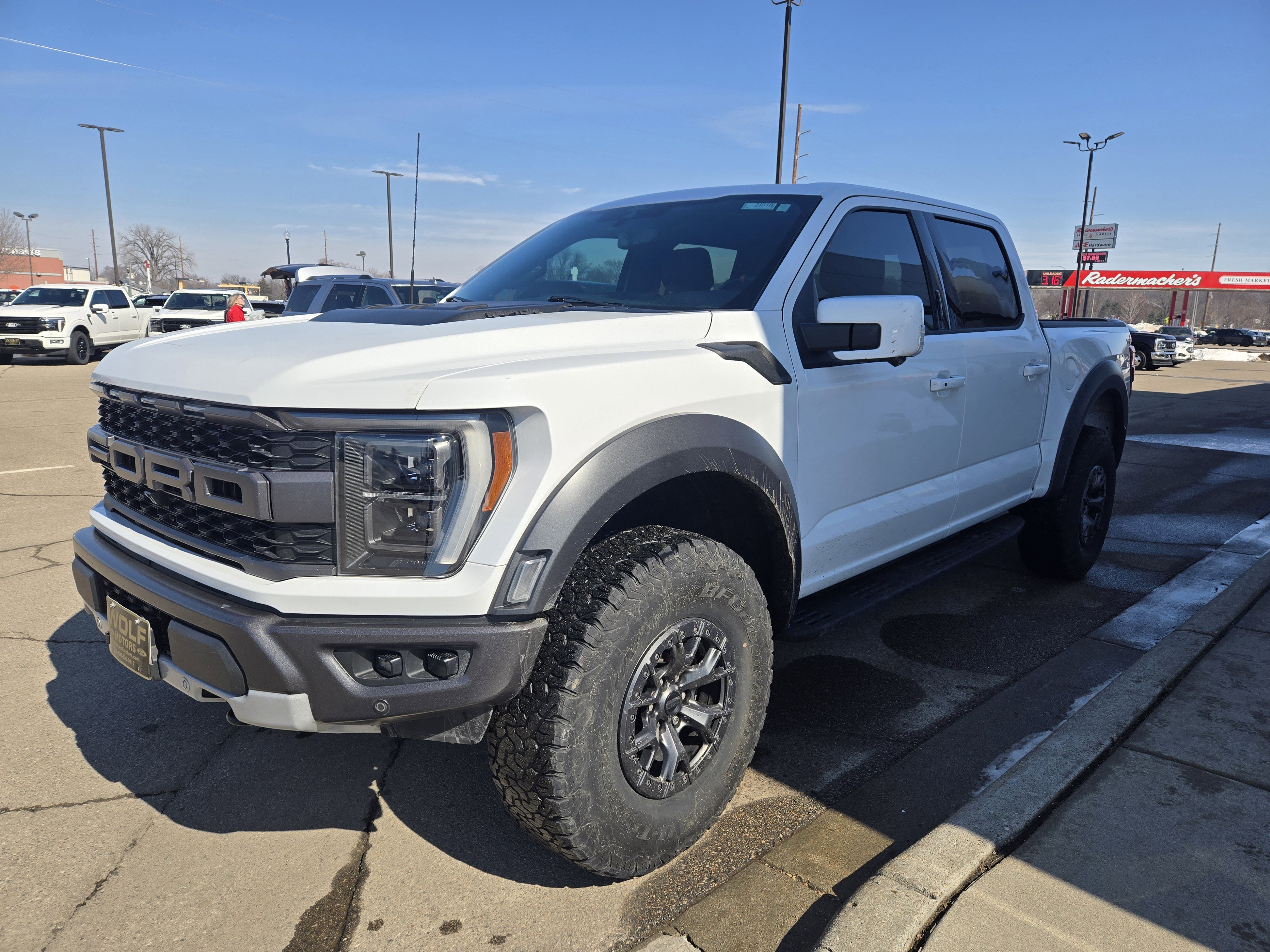 Certified 2022 Ford F150 Raptor w/ Raptor 37 Performance Package AWD/4WD image 17