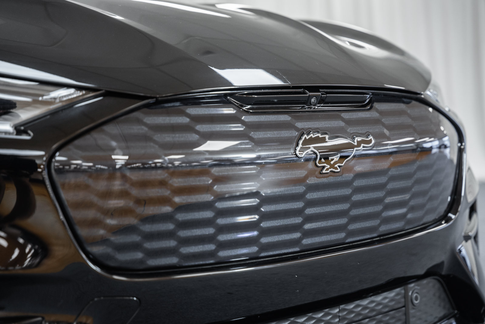 Certified 2023 Ford Mustang Mach-E GT w/ GT Performance Edition AWD/4WD image 15