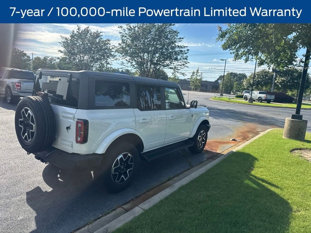 Certified 2025 Ford Bronco Outer Banks AWD/4WD image 4