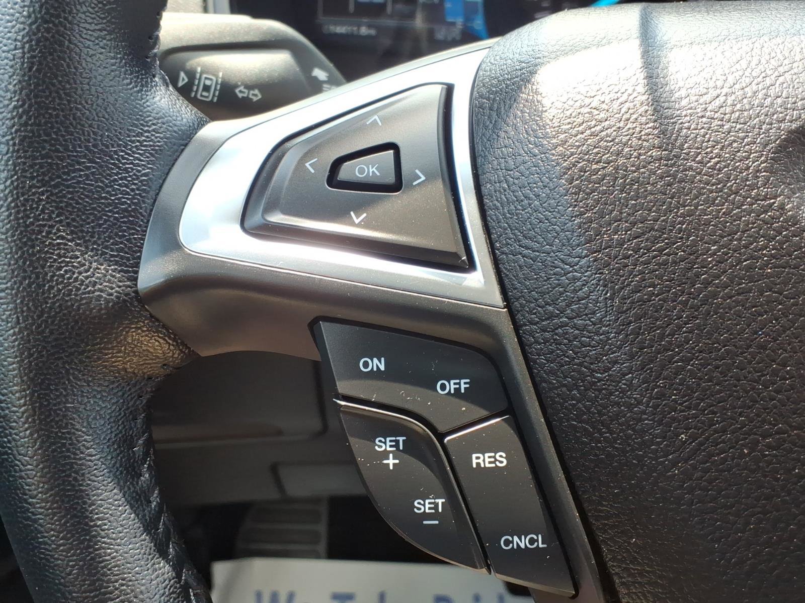 Certified 2023 Ford Edge SEL AWD/4WD image 13