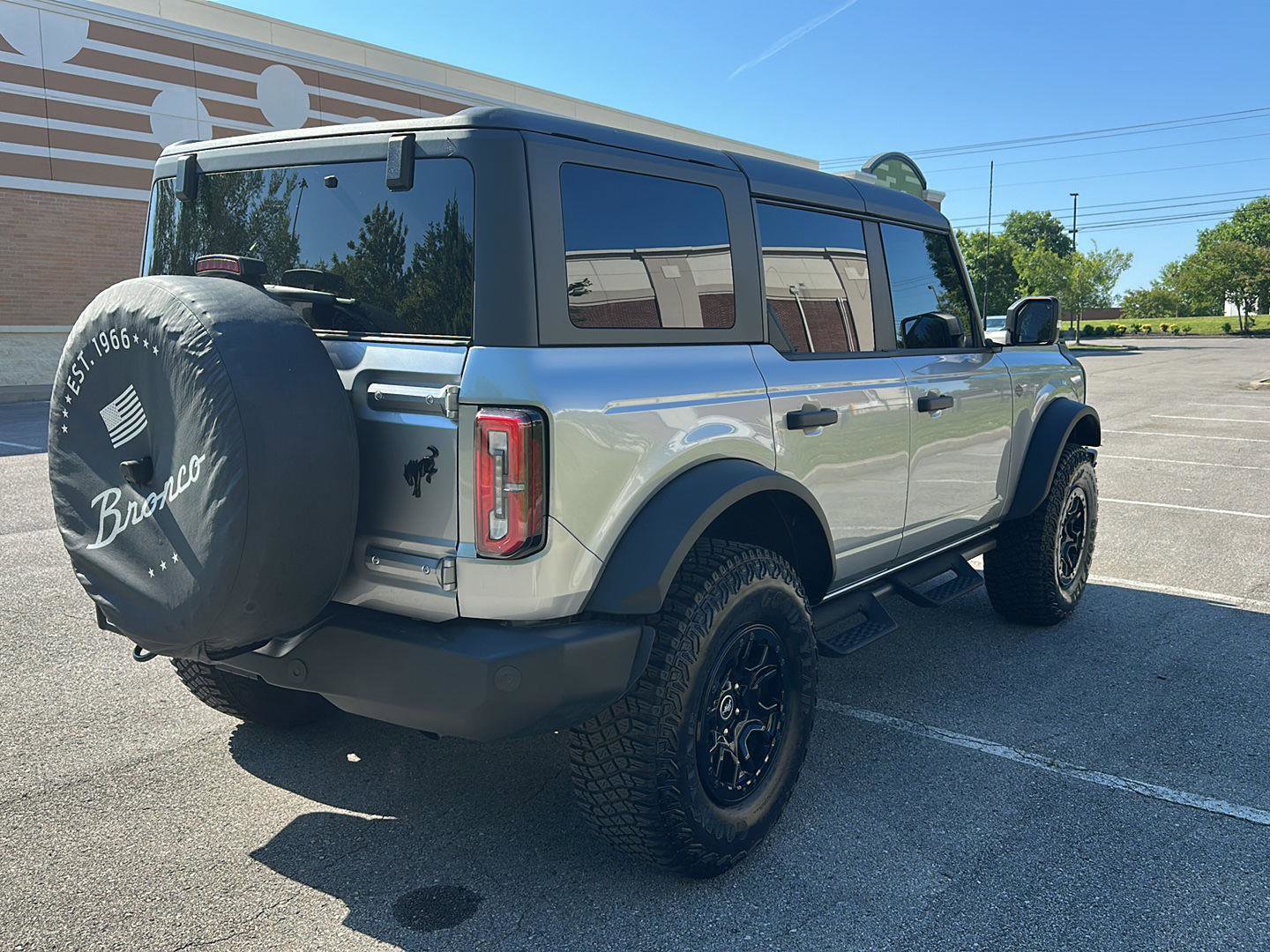 Certified 2024 Ford Bronco Wildtrak AWD/4WD image 5