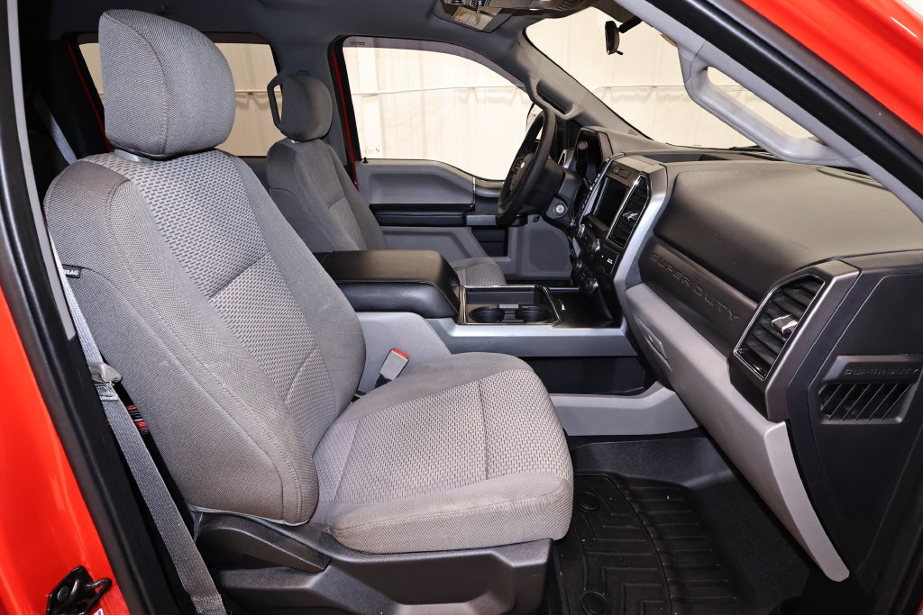 Certified 2019 Ford F350 XLT w/ XLT Premium Package AWD/4WD image 20