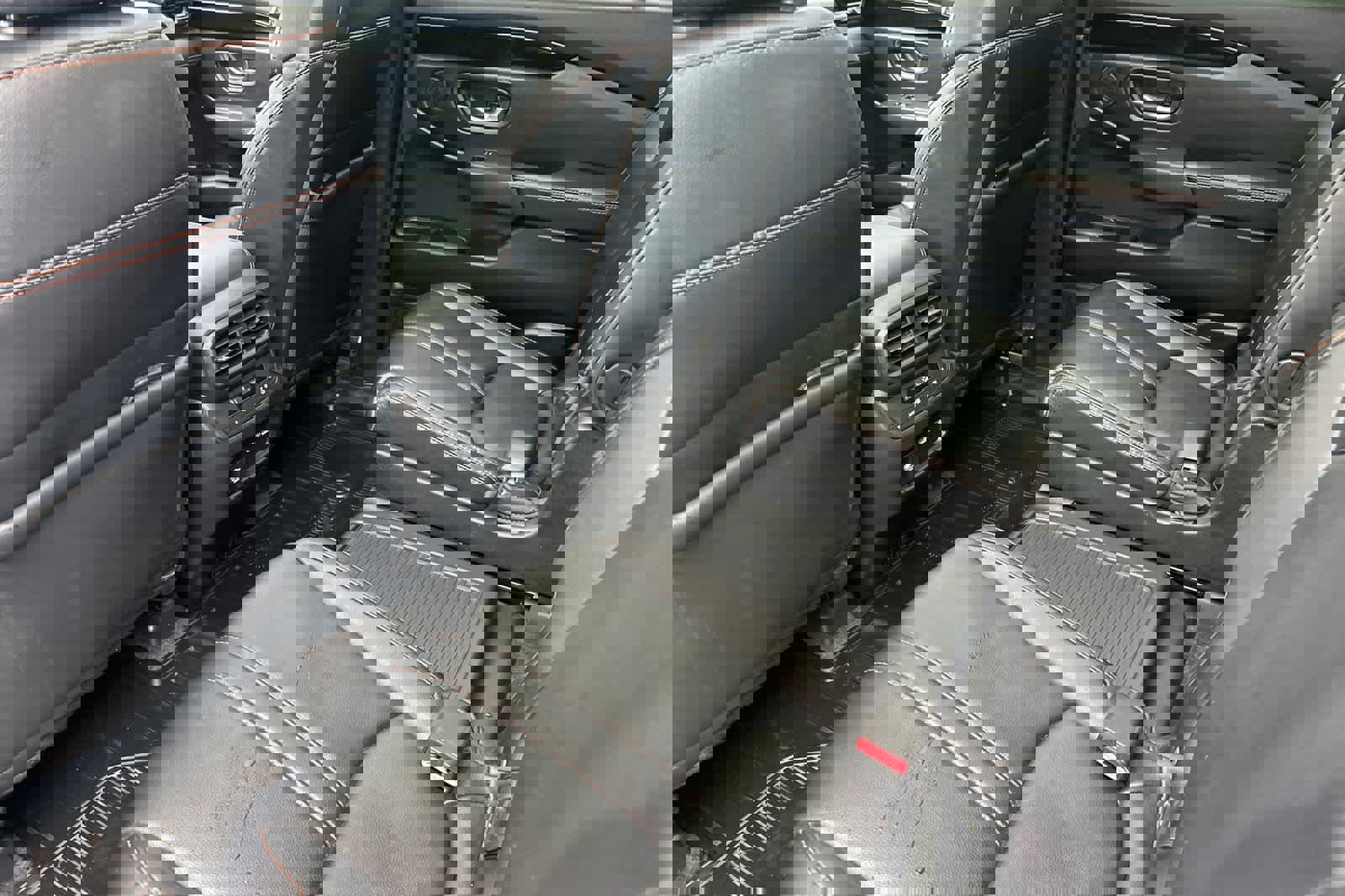 Used 2023 Honda Pilot TrailSport image 10