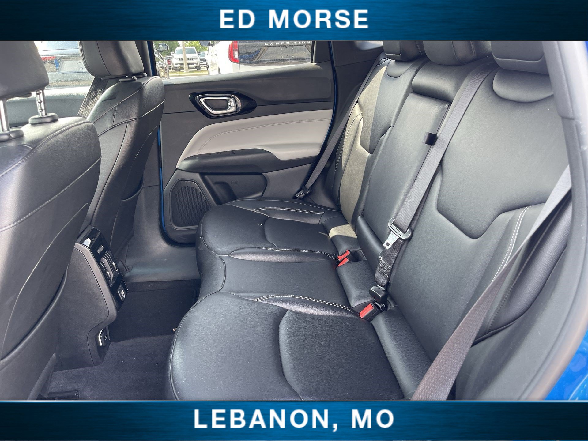 Used 2025 Jeep Compass Limited AWD/4WD image 24