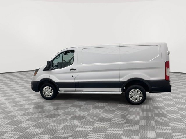 Certified 2025 Ford Transit 250 Low Roof w/ Exterior Upgrade Package RWD image 27