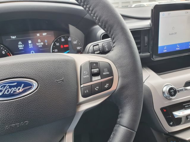 Certified 2024 Ford Explorer XLT w/ Equipment Group 202A AWD/4WD image 14