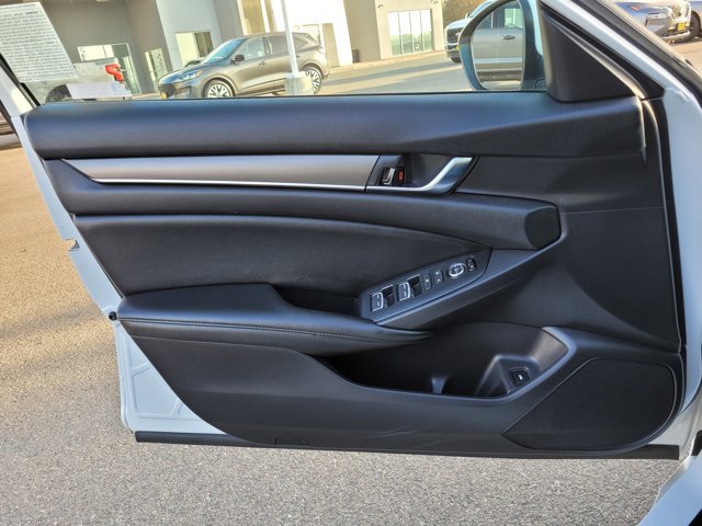 Used 2019 Honda Accord LX image 27