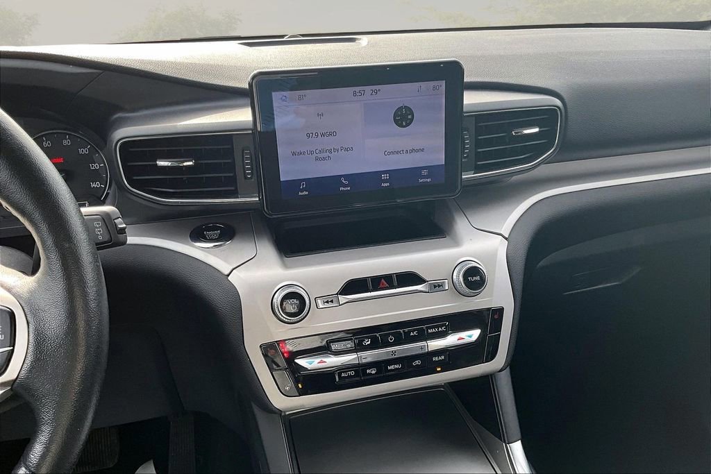 Certified 2023 Ford Explorer XLT w/ Equipment Group 202A image 8