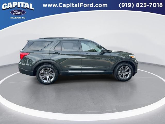 Certified 2023 Ford Explorer XLT w/ Equipment Group 202A AWD/4WD image 9