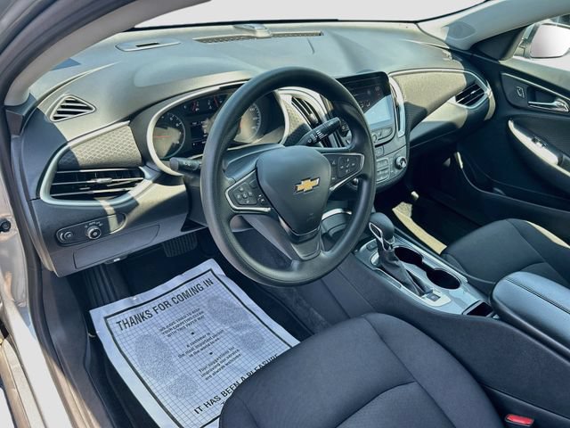 Used 2024 Chevrolet Malibu LT FWD image 12
