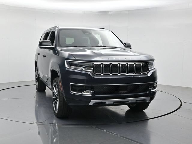 Used 2025 Jeep Wagoneer Series III w/ Premium Group I AWD/4WD image 4