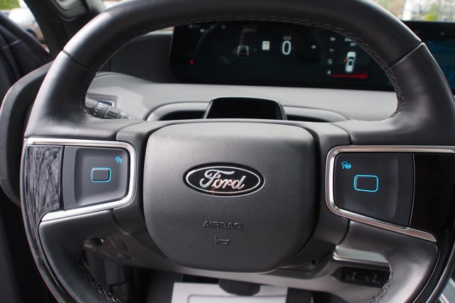 Certified 2025 Ford Expedition Platinum w/ Stealth Performance Package image 29