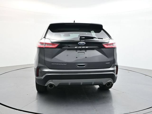 Certified 2022 Ford Edge Titanium AWD/4WD image 6