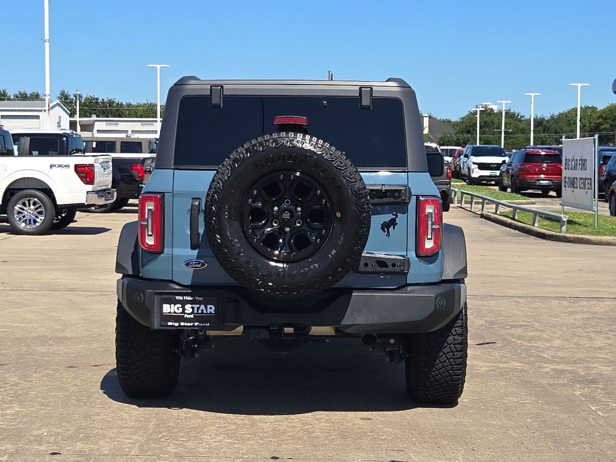 Certified 2023 Ford Bronco Wildtrak AWD/4WD image 6