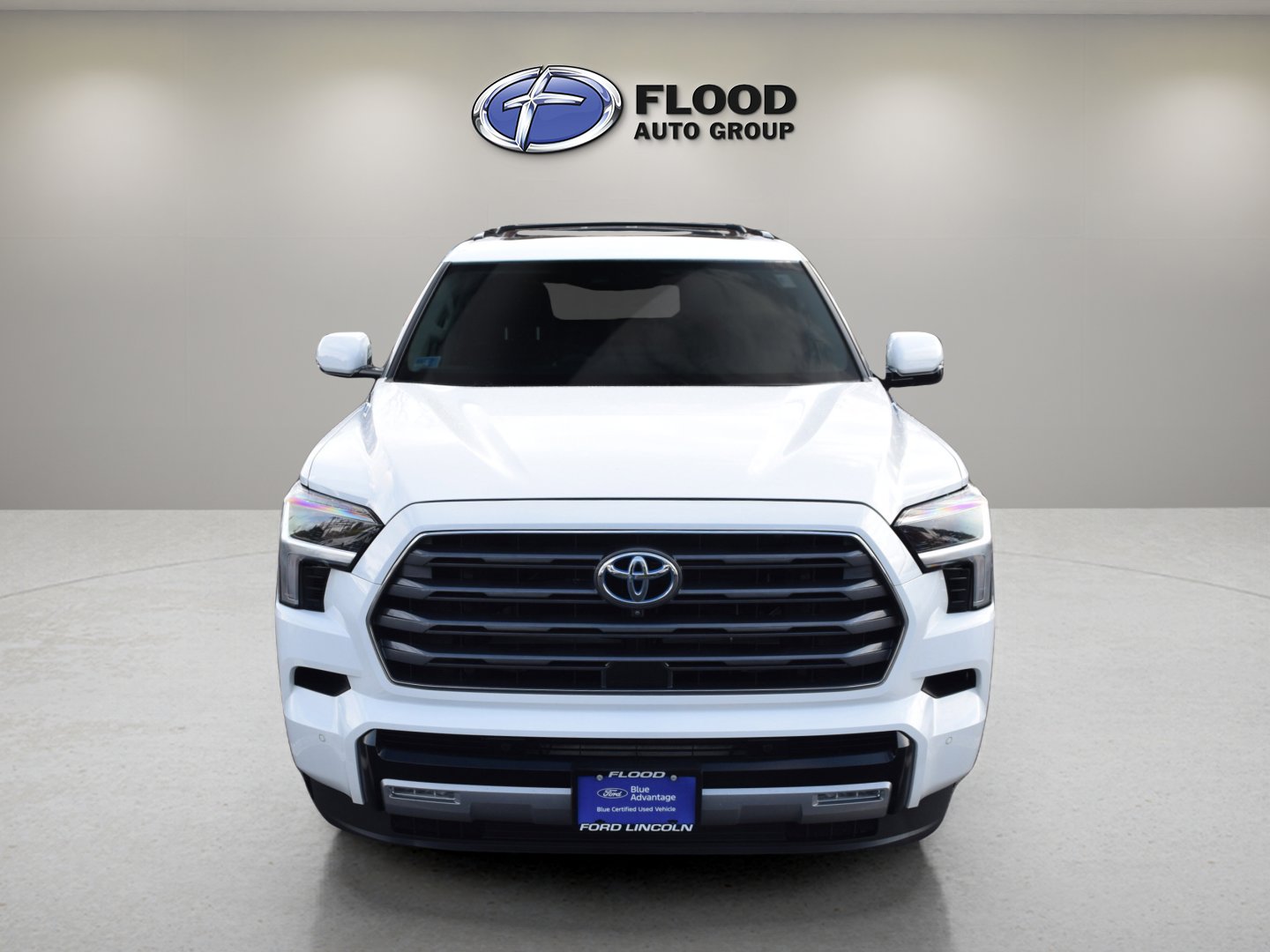 Used 2023 Toyota Sequoia Limited w/ TRD Off-Road Package AWD/4WD image 2