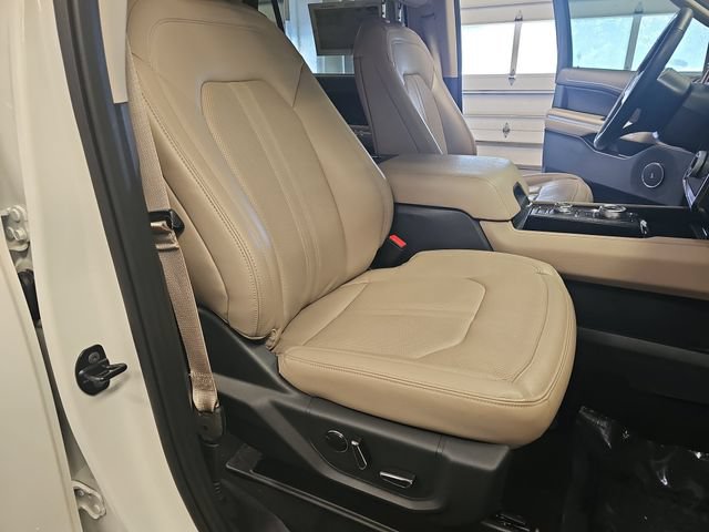 Certified 2024 Ford Expedition Limited AWD/4WD image 10