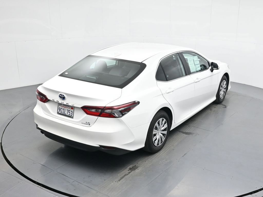 Used 2023 Toyota Camry LE image 16