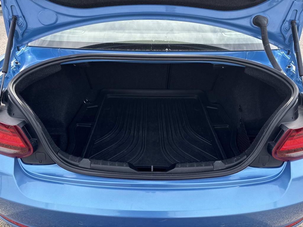 Used 2020 BMW 230i Coupe w/ Premium Package image 26