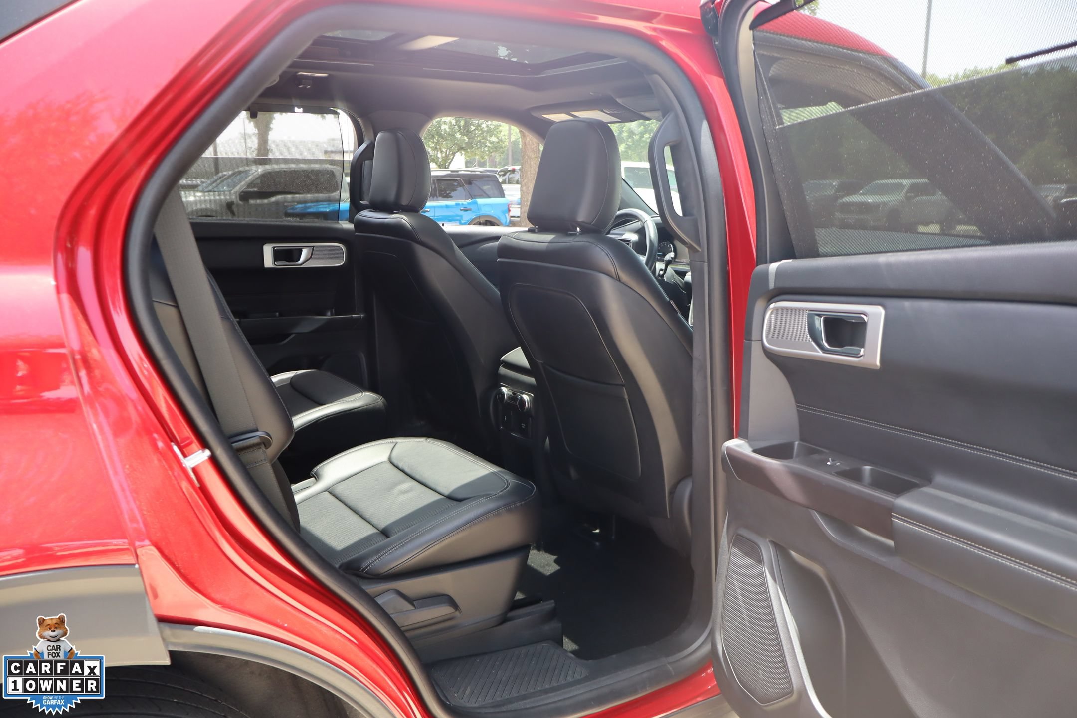 Certified 2020 Ford Explorer Limited w/ Class III Trailer Tow Package RWD image 31