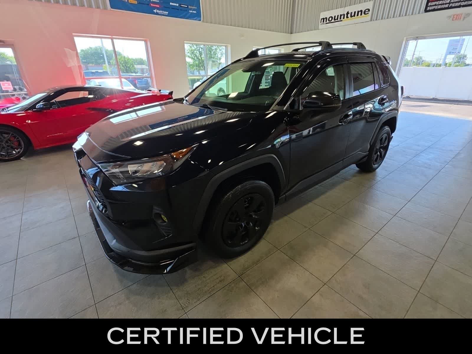Used 2020 Toyota RAV4 LE w/ All Weather Liner Package AWD/4WD image 2