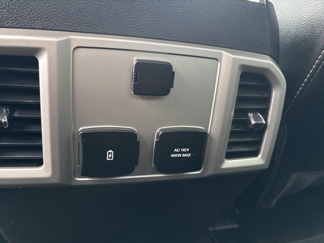 Certified 2018 Ford F150 Lariat image 39